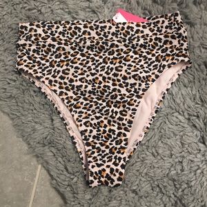 High Waisted Leopard Bottoms